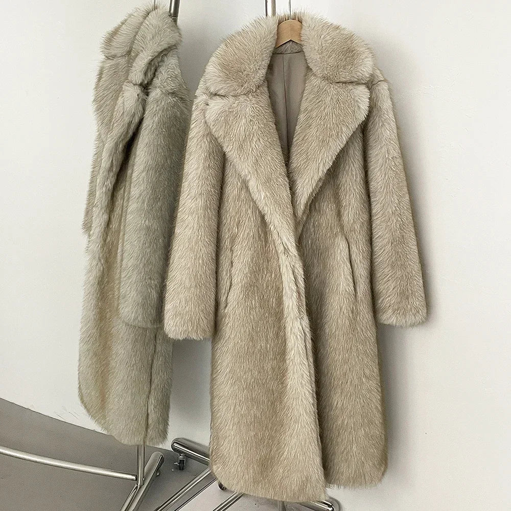 Elegance World – Premium Fur Trim Overcoat