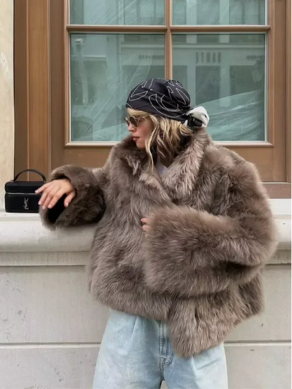 Elegance World – Luxe Short Fur Jacket