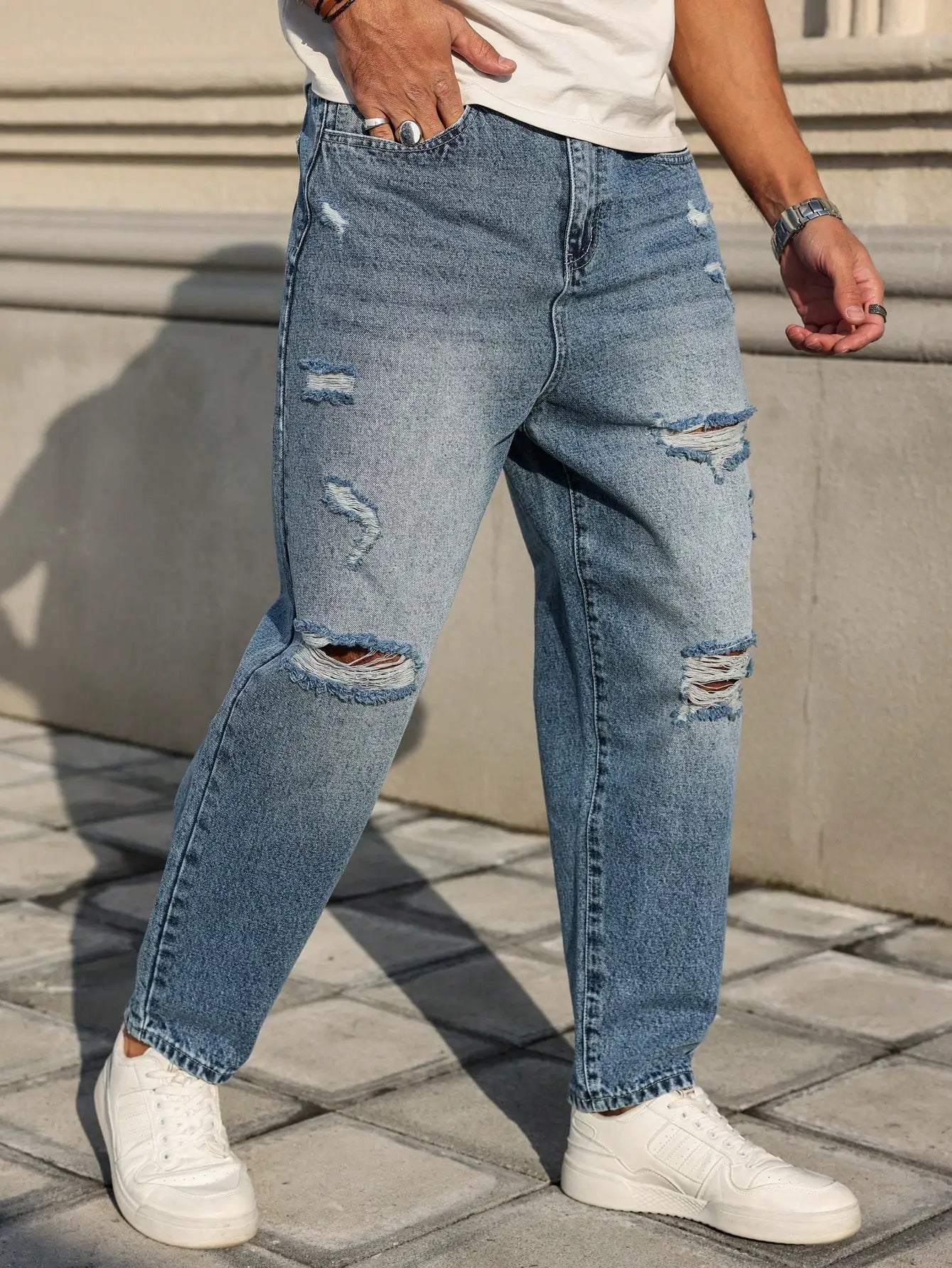 Elegance World – Distressed Denim Jeans